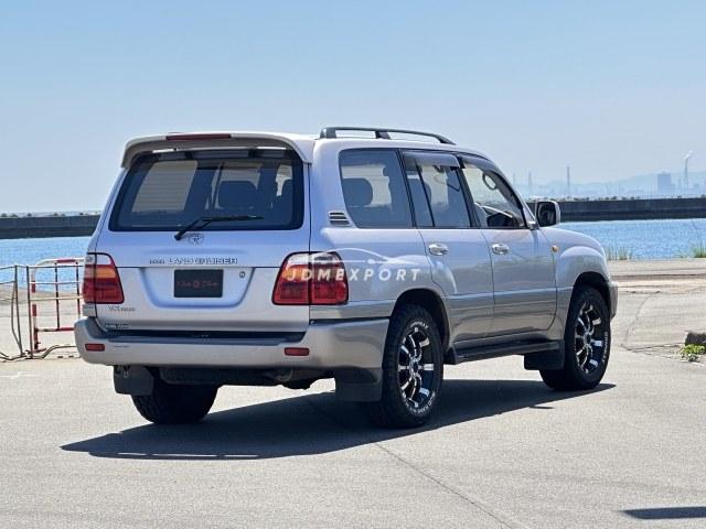 Toyota Land Cruiser 2000 thumbnail 2