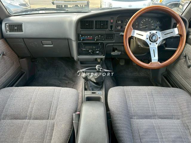 Toyota Hilux Pick Up 1992 thumbnail 43