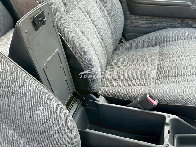Toyota Hilux Pick Up 1992 thumbnail 42