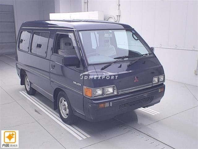 Mitsubishi Delica Starwagon 1989