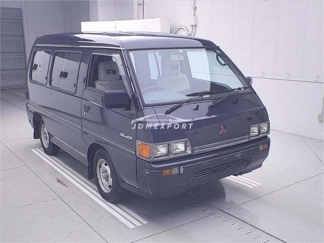 1989 Mitsubishi Delica Starwagon P03W