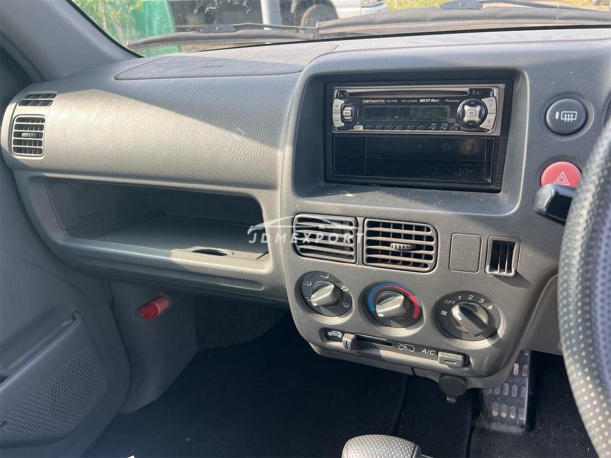 Honda Z 2000 thumbnail 6