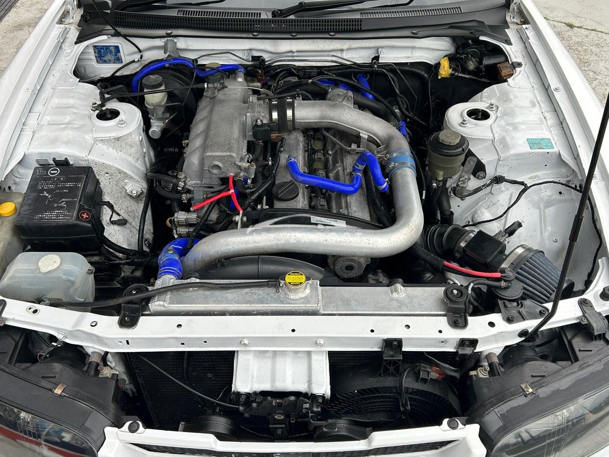 Nissan Skyline Coupe 1995 thumbnail 7