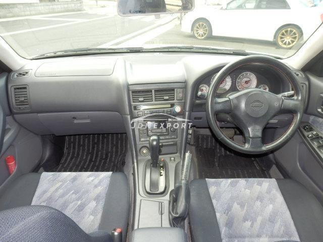 Nissan Skyline 1999 thumbnail 4