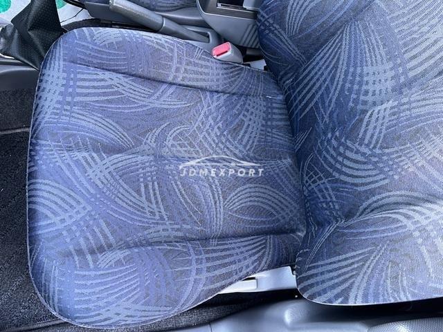Daihatsu YRV 2001 thumbnail 10
