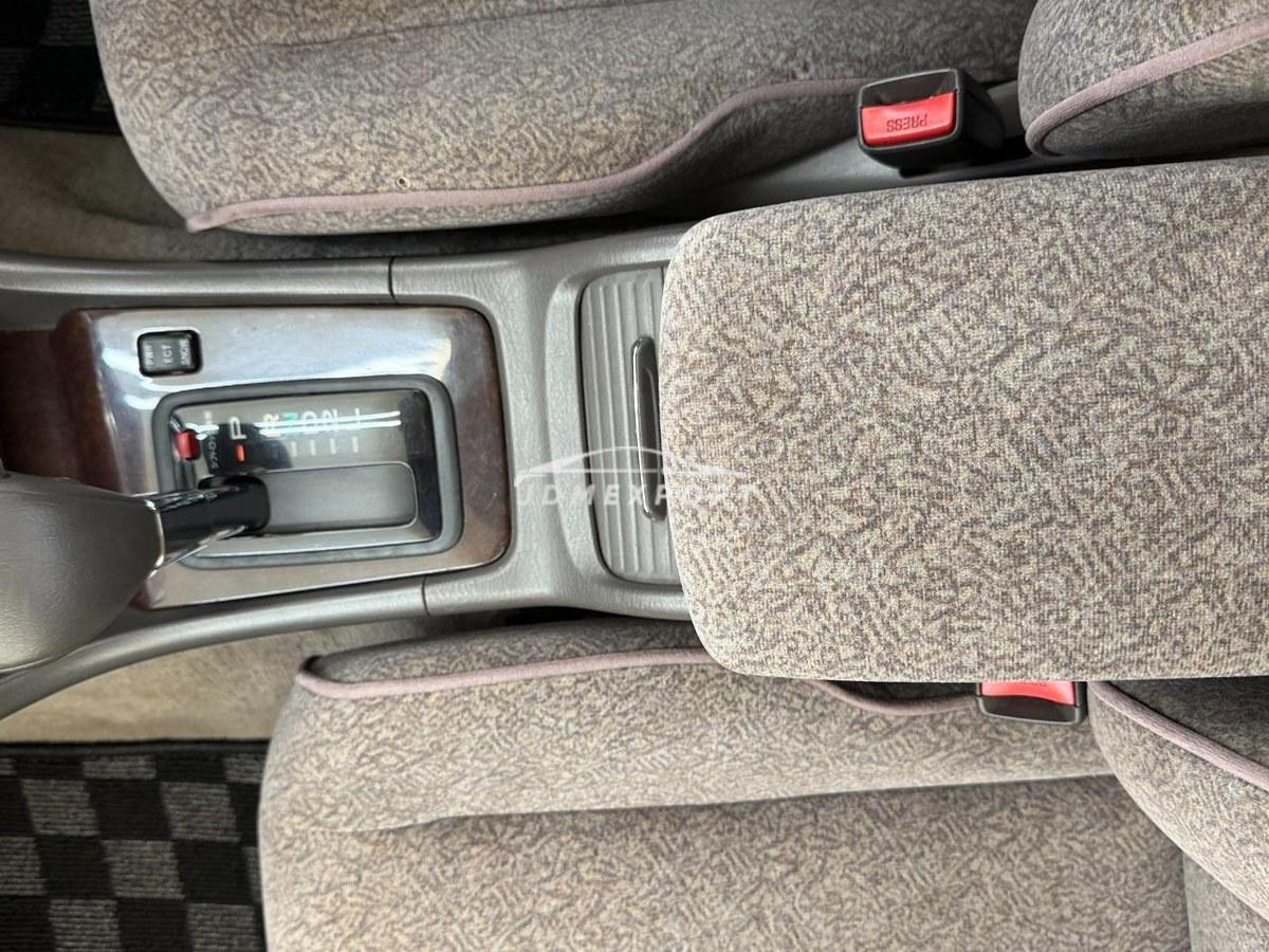 Toyota Mark II 1997 thumbnail 63