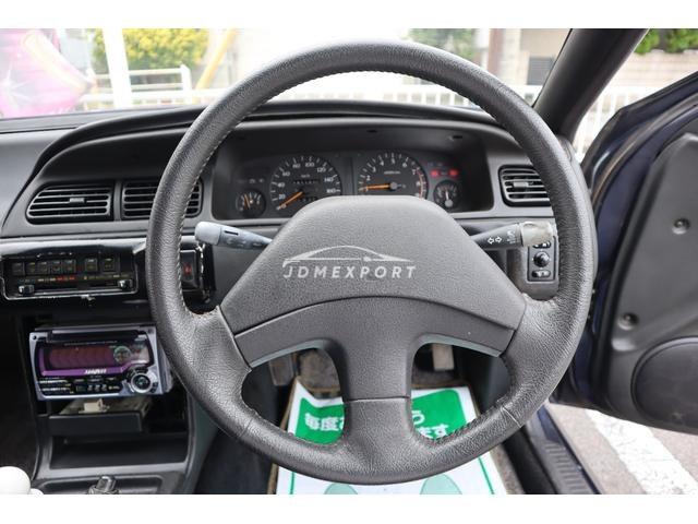 Nissan Cefiro 1990 thumbnail 32