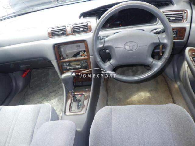 Toyota Mark II Qualis 1999 thumbnail 6