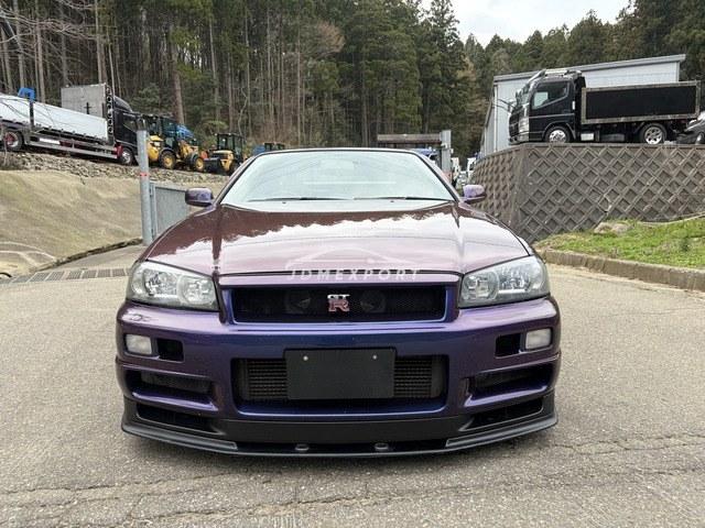 Nissan Skyline GT-R 2000 thumbnail 4
