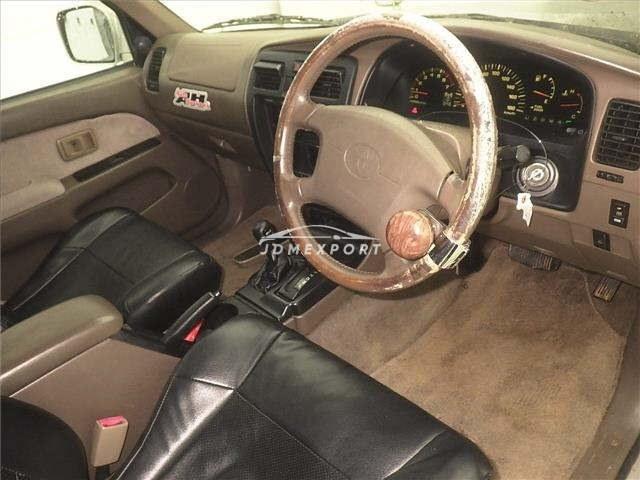 Toyota Hilux Surf 1999 thumbnail 4