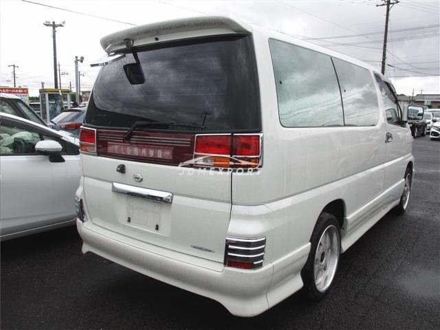 Nissan Elgrand 2001 thumbnail 8