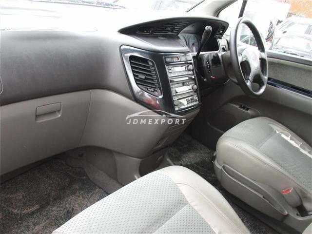 Nissan Elgrand 2001 thumbnail 5