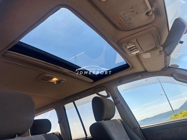 Toyota Land Cruiser 100 2000 thumbnail 4