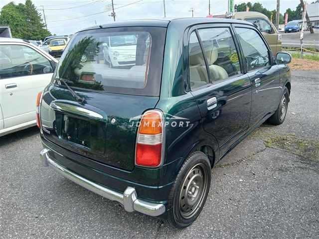 Daihatsu Mira Gino 2001 thumbnail 2