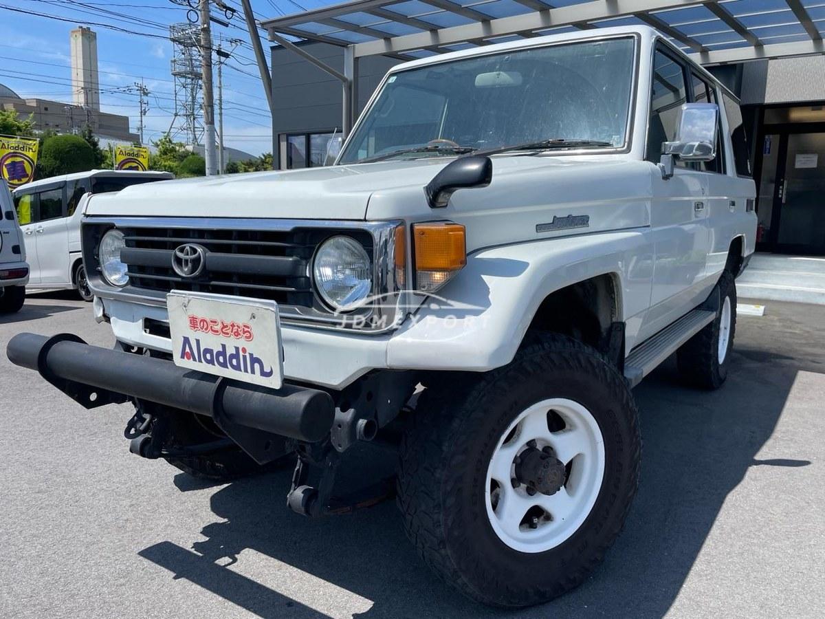 Toyota Land Cruiser 70 1997