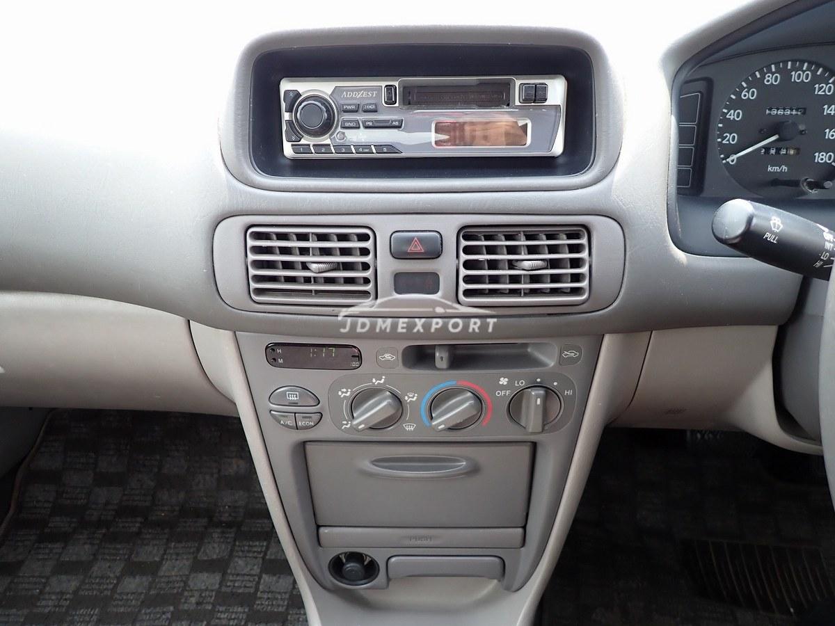 Toyota Corolla 1999 thumbnail 32