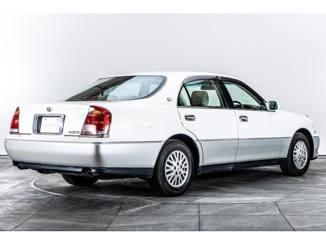 Toyota Crown Majesta 2000 thumbnail 28