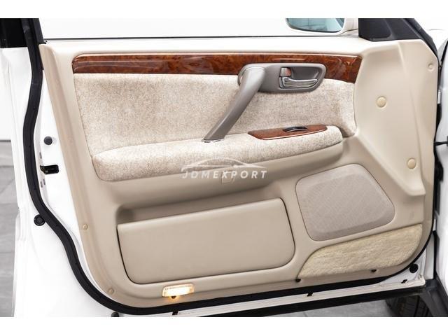 Toyota Crown Majesta 2000 thumbnail 63