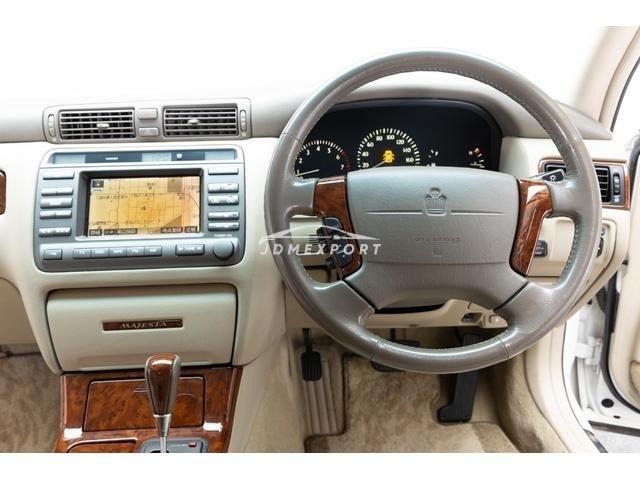 Toyota Crown Majesta 2000 thumbnail 41