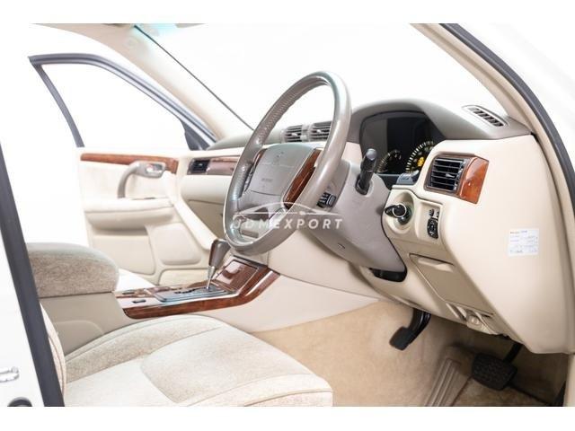 Toyota Crown Majesta 2000 thumbnail 44