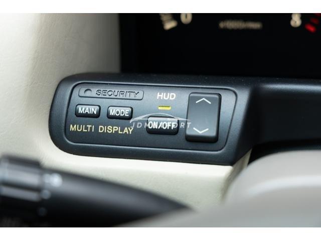 Toyota Crown Majesta 2000 thumbnail 58