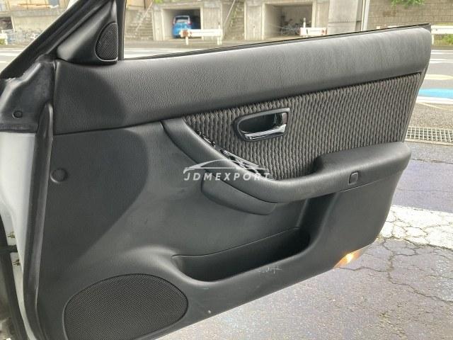 Subaru Legacy B4 2001 thumbnail 15
