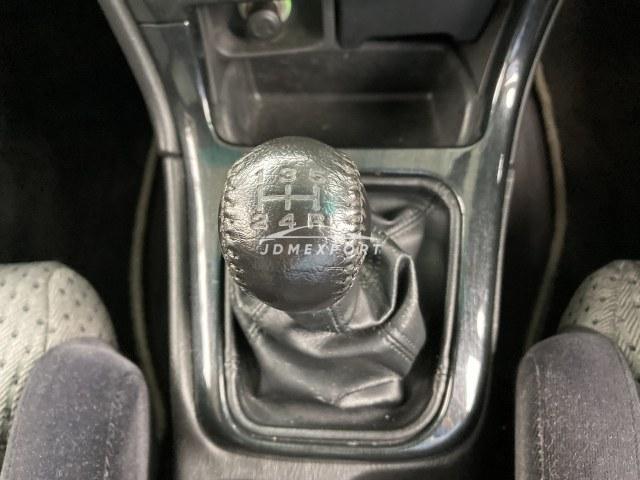 Subaru Legacy B4 2001 thumbnail 13