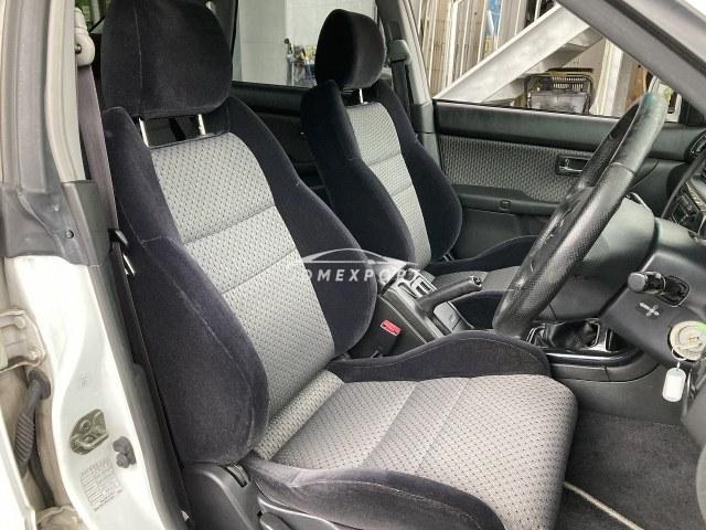 Subaru Legacy B4 2001 thumbnail 16