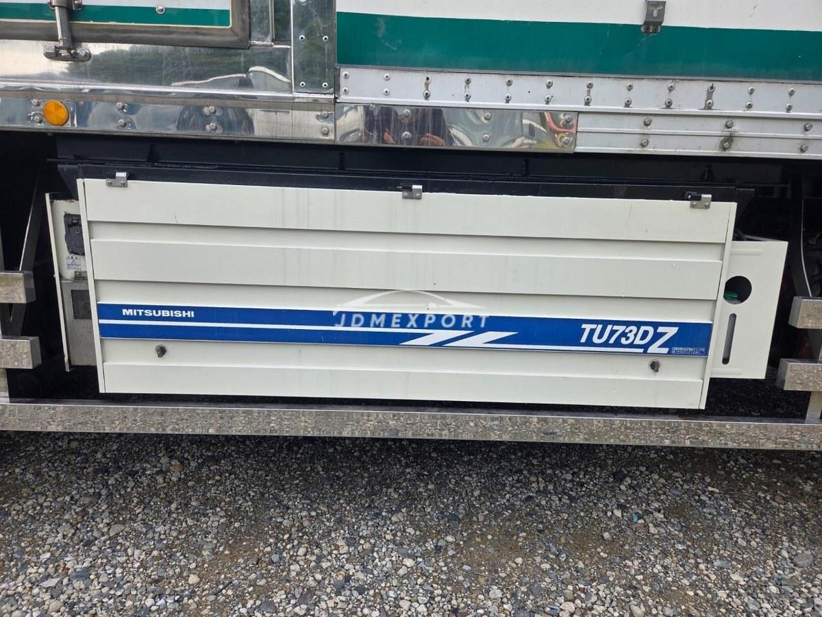 Hino Profia 2002 thumbnail 27