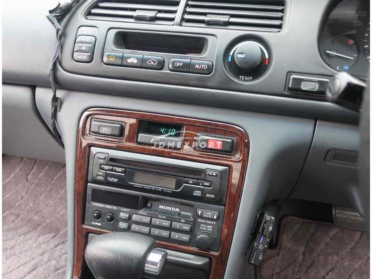 Honda Accord 1994 thumbnail 4