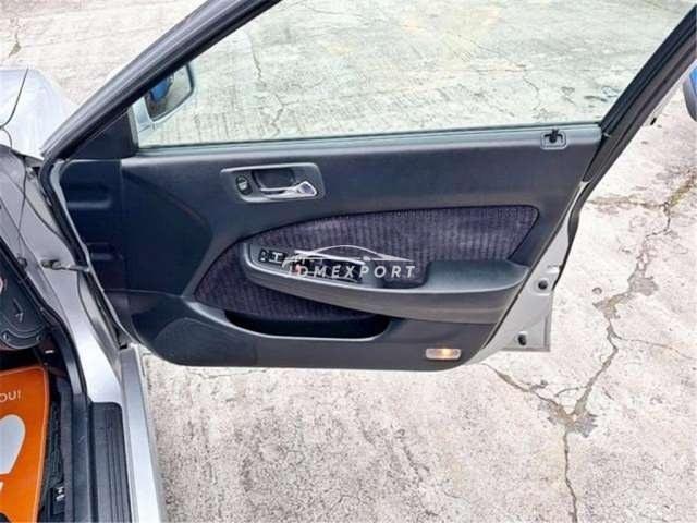 Honda Accord 2001 thumbnail 6