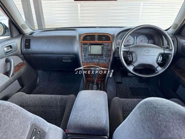 Nissan Gloria Van 1997 thumbnail 3