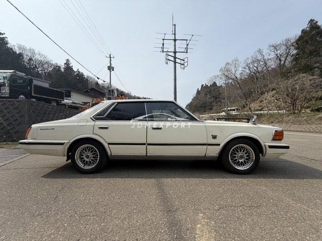 Nissan Cedric 1981 thumbnail 7