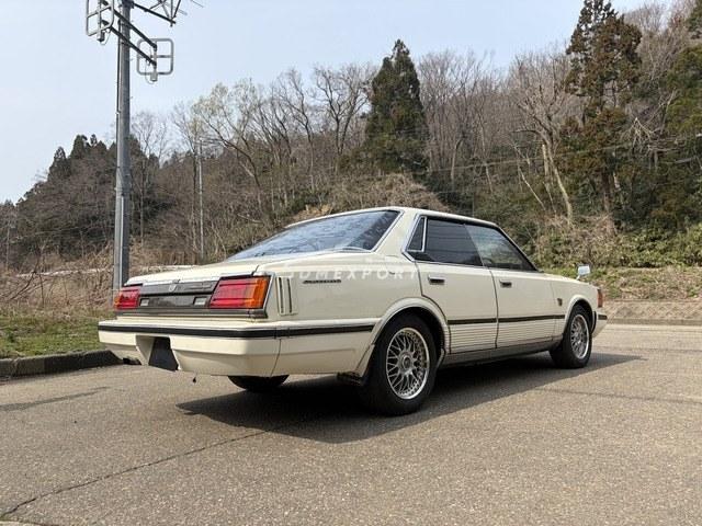 Nissan Cedric 1981 thumbnail 9