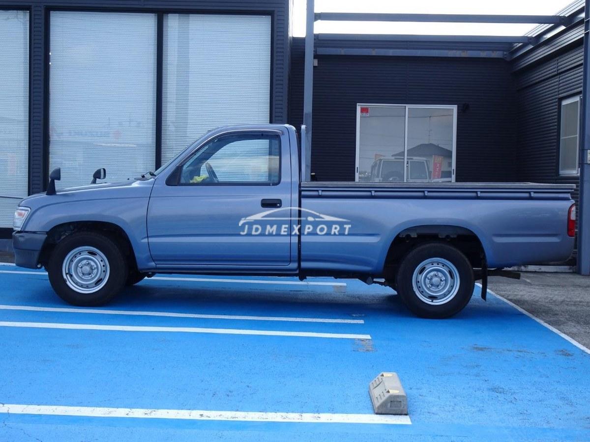Toyota Hilux 2001 thumbnail 6