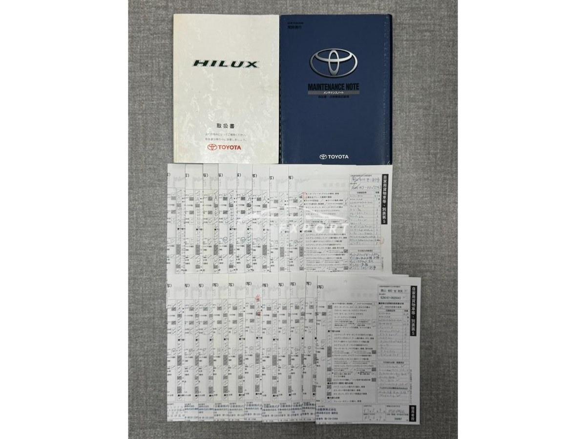Toyota Hilux 2001 thumbnail 5