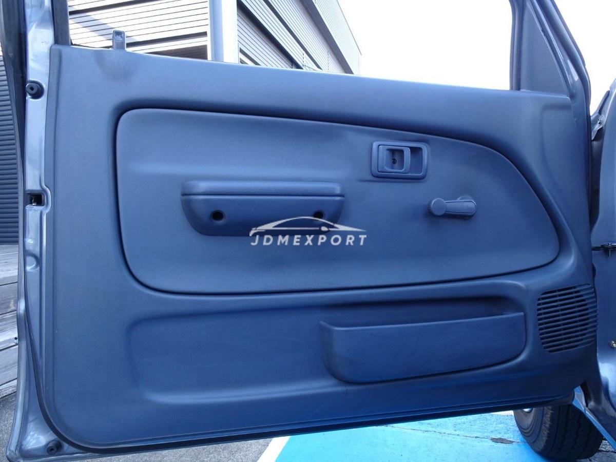 Toyota Hilux 2001 thumbnail 49