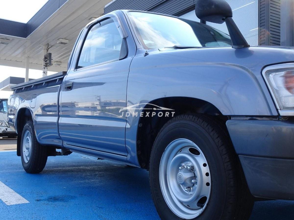 Toyota Hilux 2001 thumbnail 23