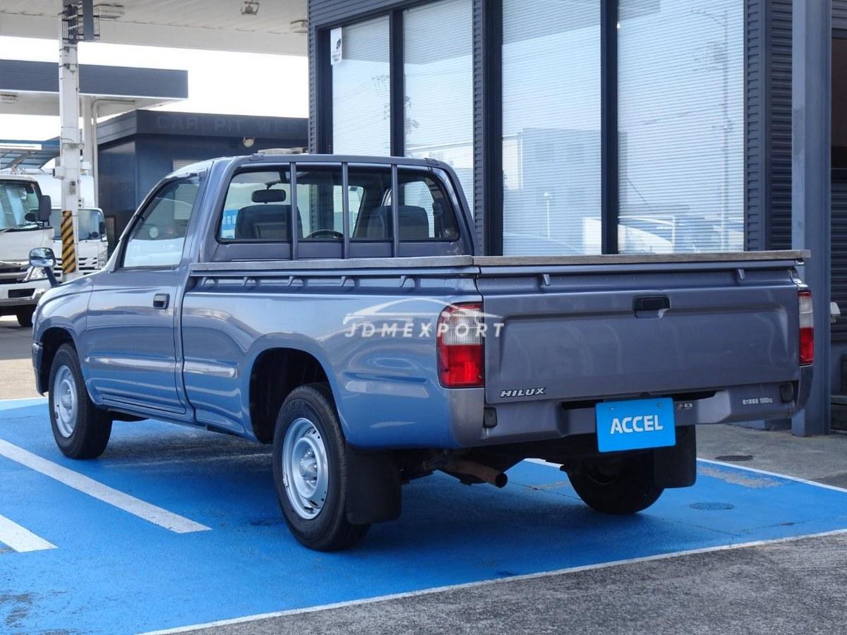 Toyota Hilux 2001 thumbnail 7