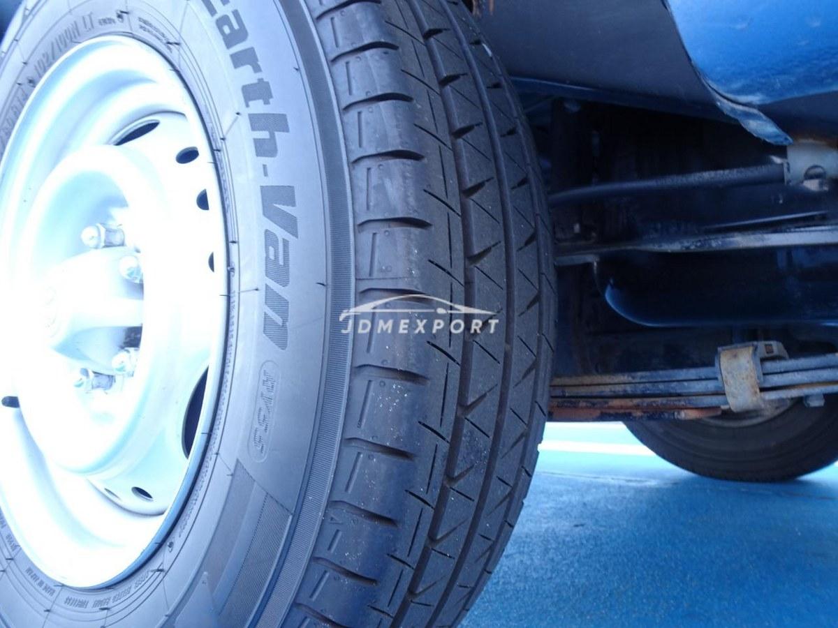Toyota Hilux 2001 thumbnail 30