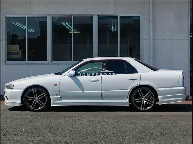 Nissan Skyline 2000 thumbnail 6