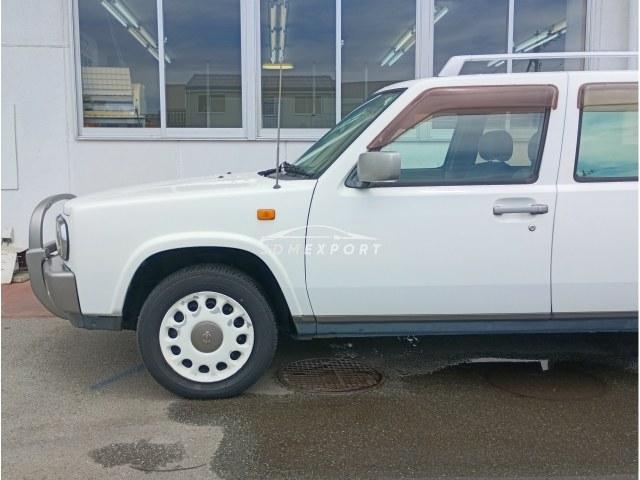Nissan Rasheen 2000 thumbnail 13
