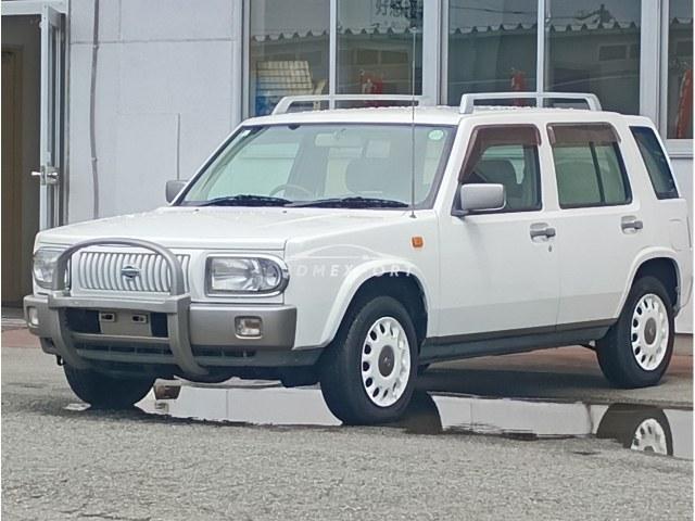 Nissan Rasheen 2000