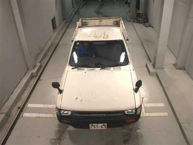 Toyota Hilux 1990 thumbnail 7