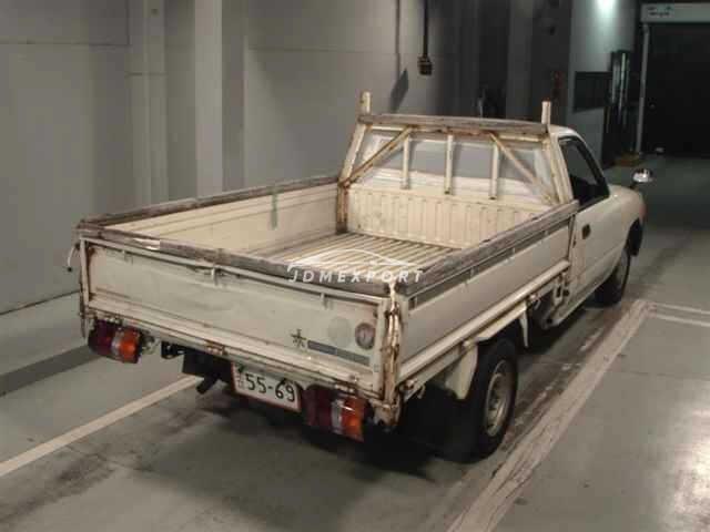 Toyota Hilux 1990 thumbnail 6