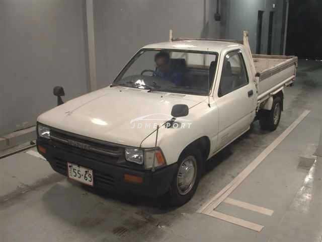 Toyota Hilux 1990 thumbnail 5