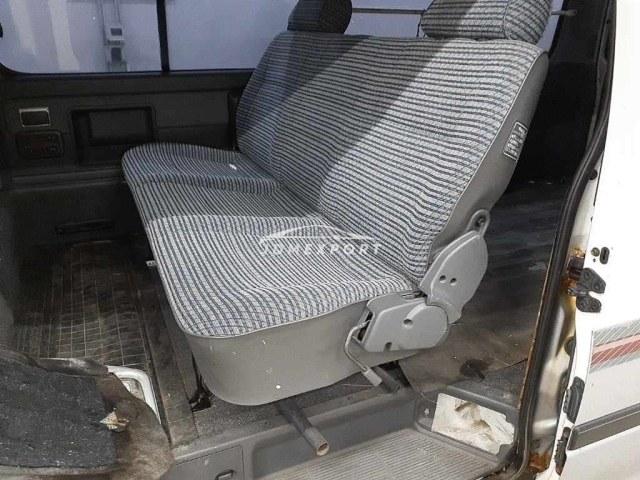 Toyota Hiace Van 1996 thumbnail 11