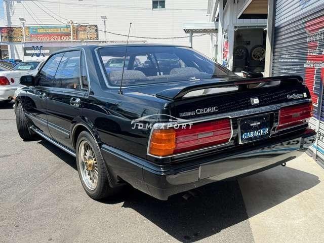 Nissan Cedric 1989 thumbnail 2