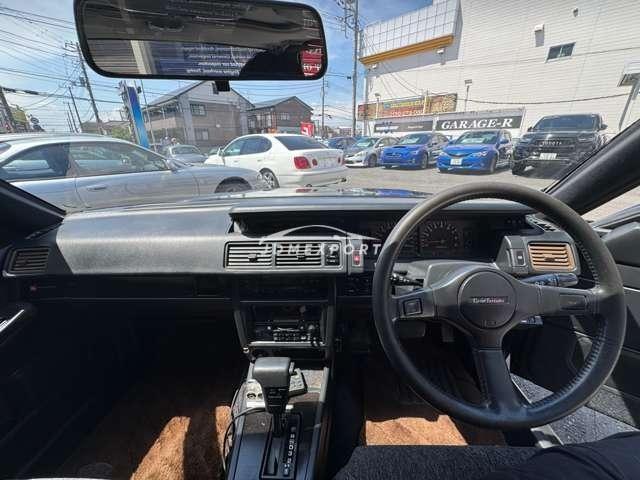 Nissan Cedric 1989 thumbnail 4