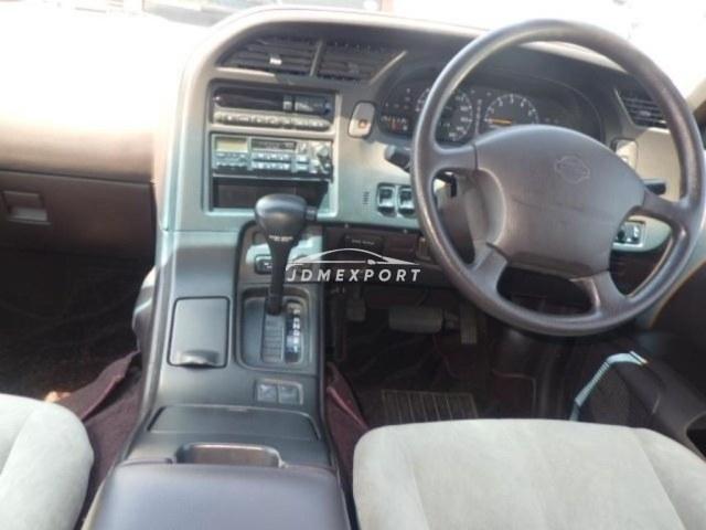 Nissan Largo 1997 thumbnail 3